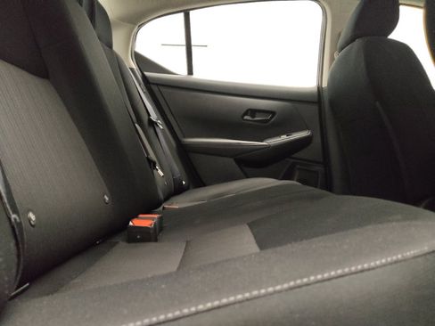 Used 2025 Nissan Sentra SV FWD image 19