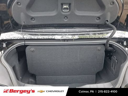 Used 2022 Chevrolet Camaro SS RWD image 31