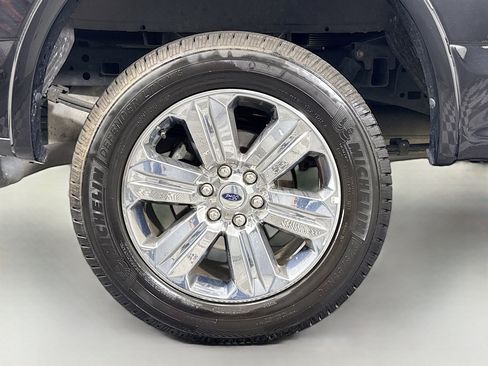 Used 2020 Ford F150 Lariat w/ Equipment Group 502A Luxury image 33