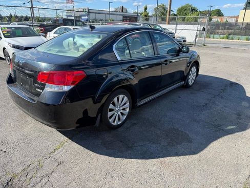 Used 2012 Subaru Legacy 2.5i Limited AWD/4WD image 3