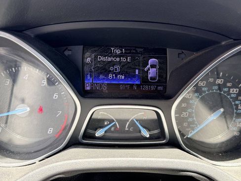 Used 2012 Ford Focus SEL FWD image 18