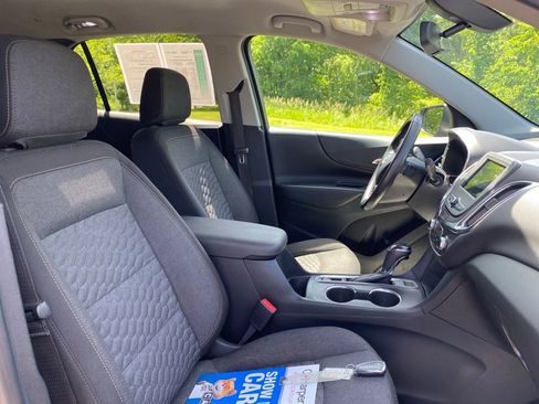 Used 2019 Chevrolet Equinox LT AWD/4WD image 11