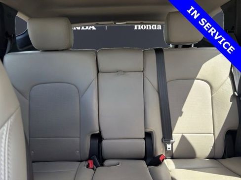 Used 2017 Hyundai Santa Fe Sport w/ 2.4L Tech Package 04 image 11