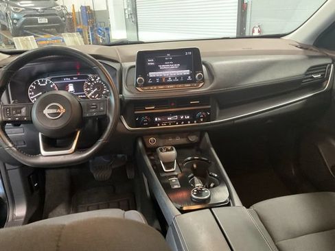 Used 2023 Nissan Rogue S AWD/4WD image 21