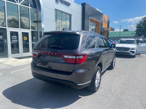 Used 2019 Dodge Durango SXT AWD/4WD image 5