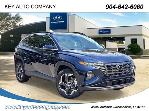 Certified 2024 Hyundai Tucson Limited AWD/4WD image 1