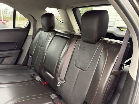 Used 2017 Chevrolet Equinox LT image 20