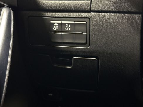 Used 2014 MAZDA MAZDA6 Sport FWD image 18
