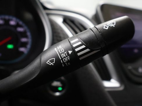 Used 2023 Chevrolet Malibu RS image 39