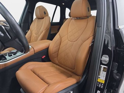 Certified 2024 BMW X5 xDrive40i w/ Parking Assistance Package AWD/4WD image 12