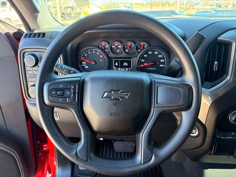 Used 2025 Chevrolet Silverado 1500 Custom Trail Boss w/ Turbomax Blackout Package image 22