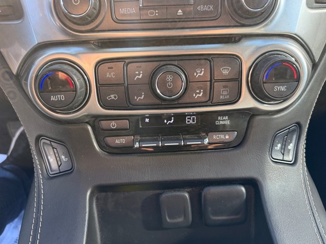 Used 2020 Chevrolet Suburban LT AWD/4WD image 27