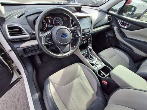 Used 2023 Subaru Forester Limited image 22
