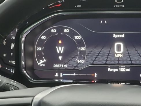 Used 2025 GMC Sierra 3500 SLE w/ SLE Value Package image 12