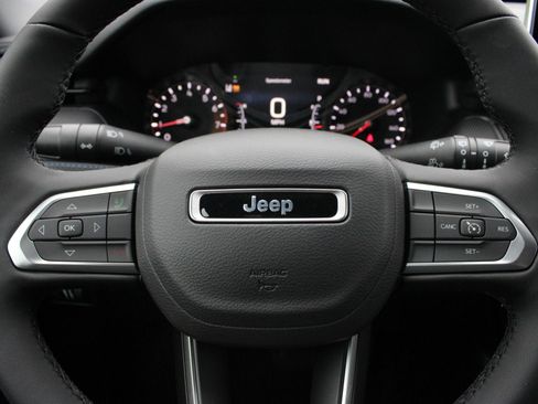 New 2026 Jeep Compass Latitude AWD/4WD image 27