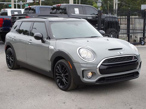 Used 2018 MINI Cooper Clubman S image 10