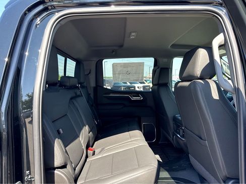 New 2026 GMC Sierra 1500 Elevation w/ Elevation Premium Package AWD/4WD image 6