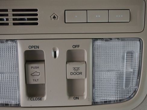 Used 2018 Honda CR-V EX-L image 22