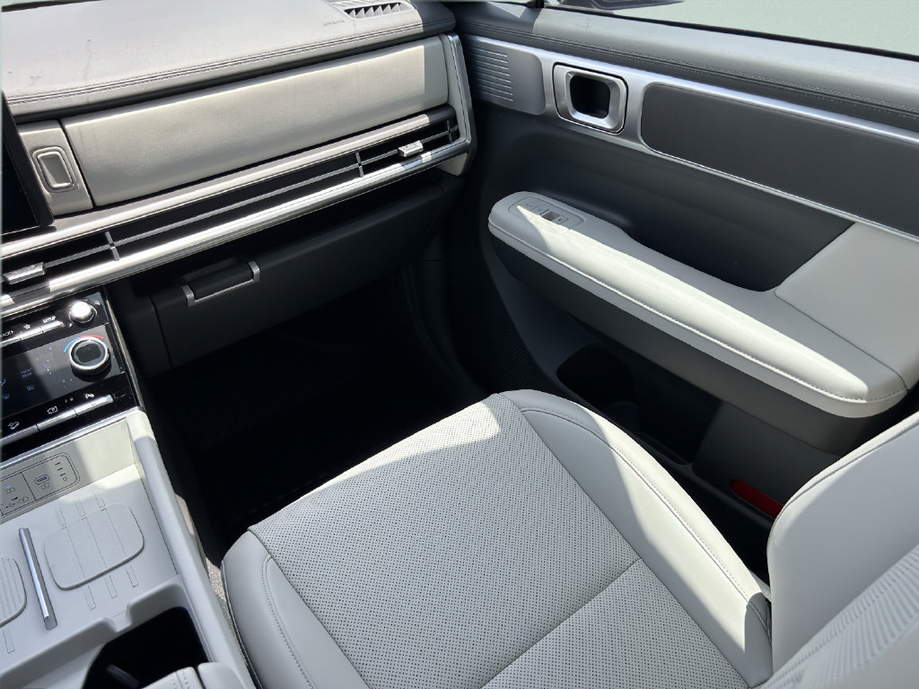New 2026 Hyundai Santa Fe SEL FWD image 21