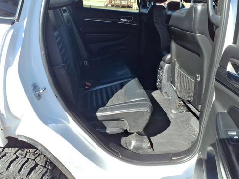 Used 2019 Jeep Grand Cherokee Limited X image 24