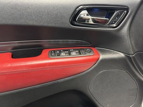 Used 2022 Dodge Durango R/T w/ Trailer Tow Group IV image 11