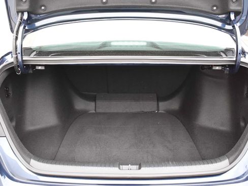 Used 2025 Honda Accord SE image 18