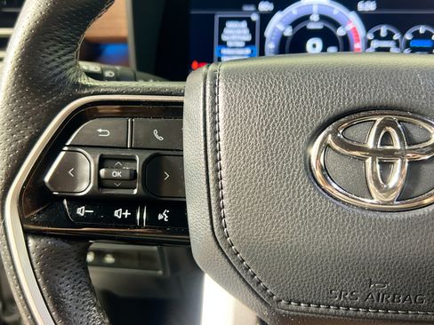 Used 2022 Toyota Tundra 1794 Edition w/ TRD Off-Road Package AWD/4WD image 18