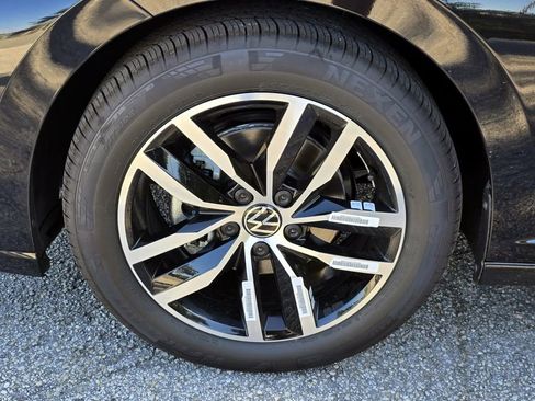 New 2026 Volkswagen Jetta SE image 11