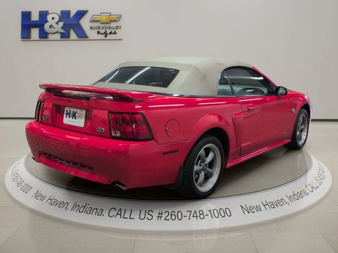 Used 2004 Ford Mustang GT RWD image 6