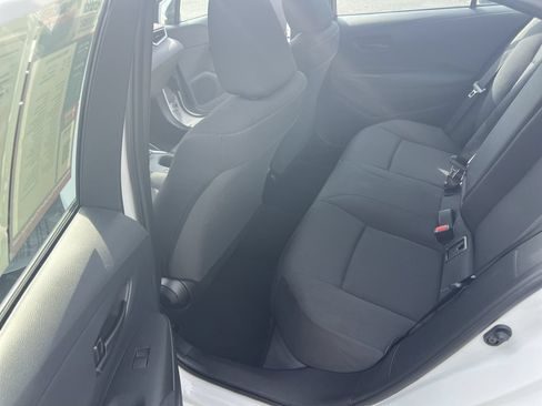 Used 2026 Toyota Corolla LE FWD image 32