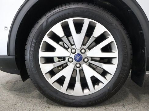 Used 2021 Ford Escape Titanium w/ Class II Trailer Tow Package image 5