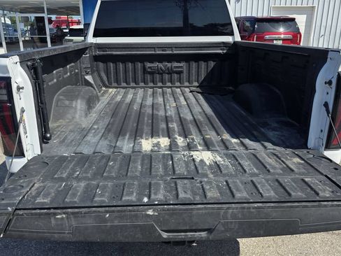 Used 2025 GMC Sierra 2500 AT4 AWD/4WD image 10