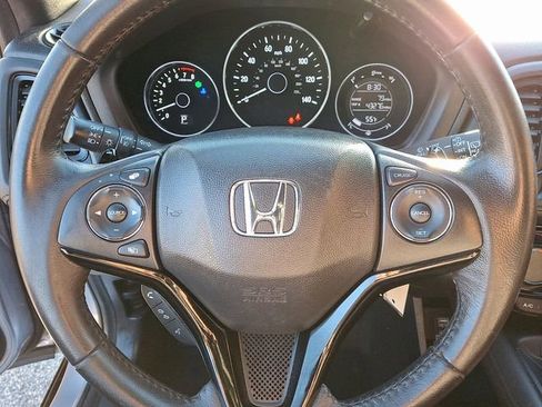 Used 2019 Honda HR-V Sport image 25