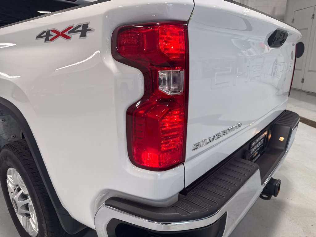Used 2025 Chevrolet Silverado 2500 LT w/ Convenience Package AWD/4WD image 53