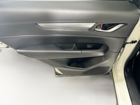 Used 2020 MAZDA CX-5 Touring FWD image 25