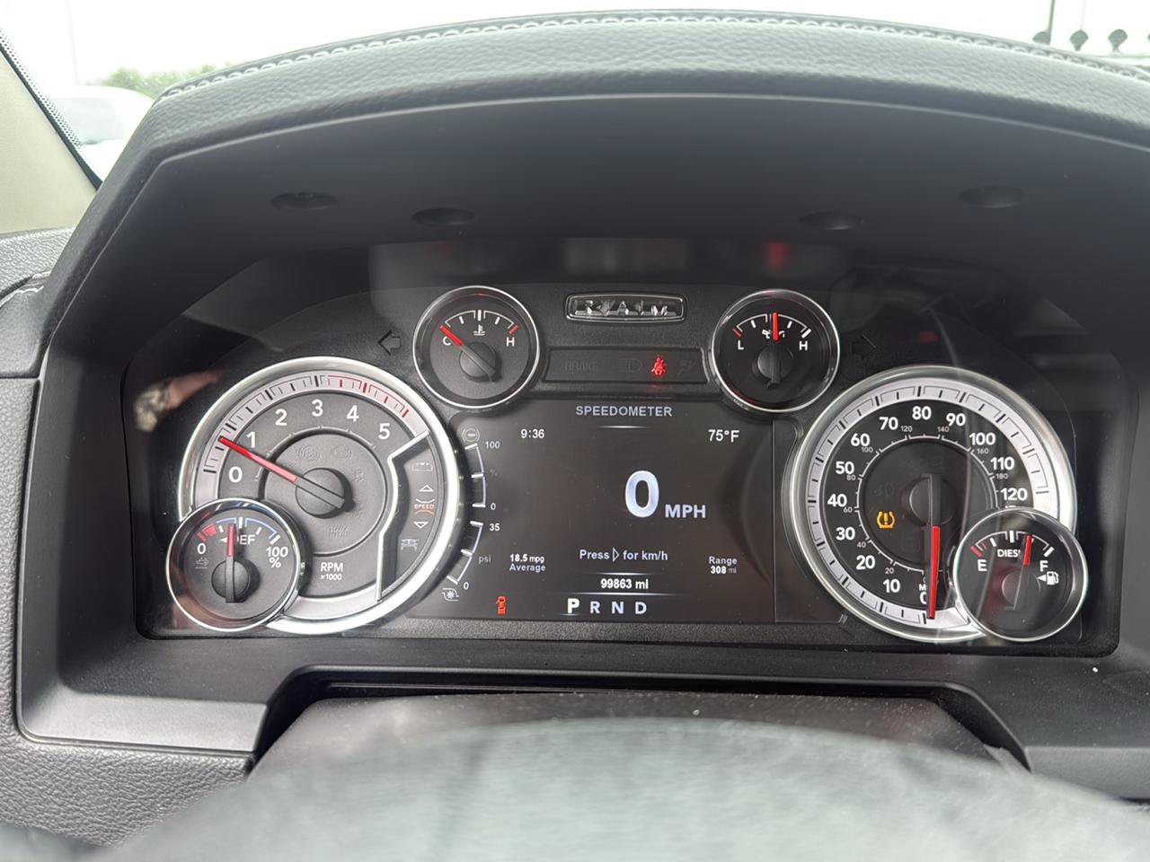 Used 2018 RAM 2500 Laramie w/ Convenience Group AWD/4WD image 19
