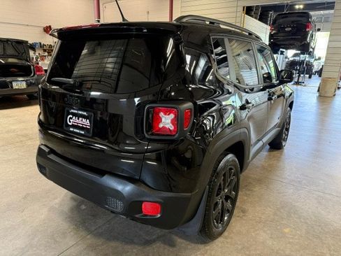 Certified 2017 Jeep Renegade Altitude AWD/4WD image 19