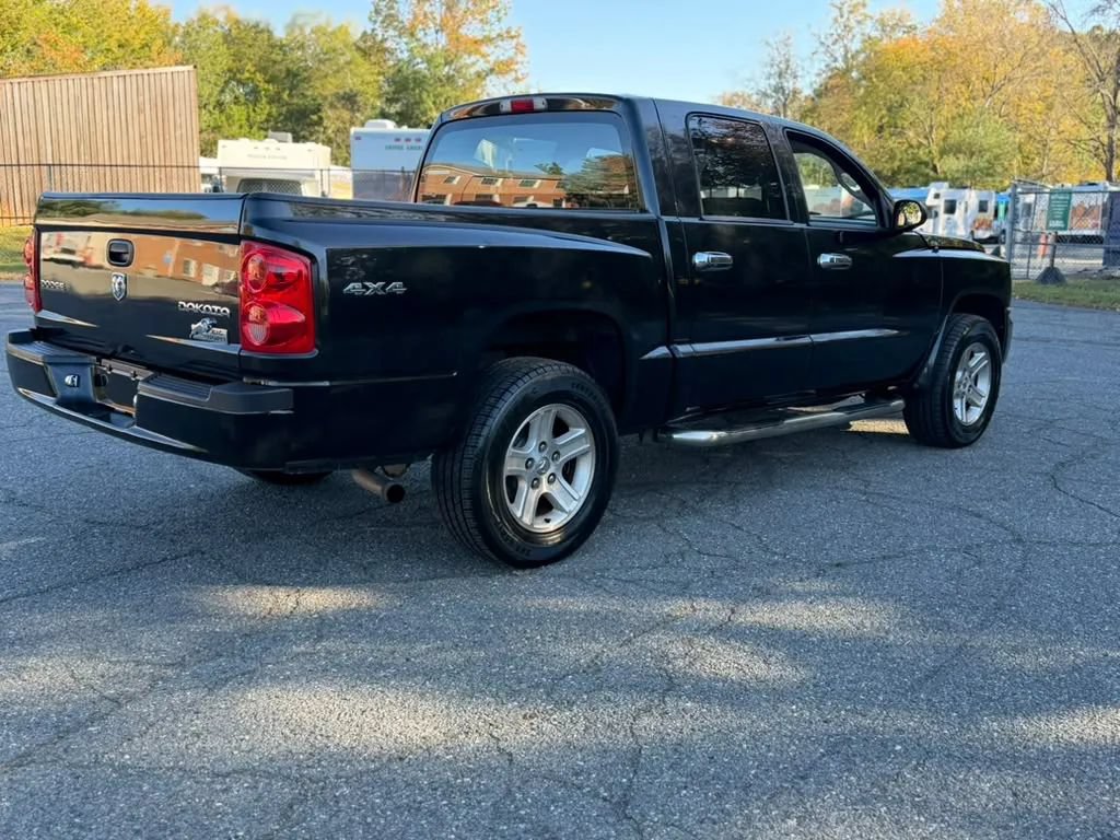 Used 2011 Dodge Dakota Big Horn AWD/4WD image 6