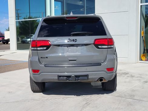 Used 2021 Jeep Grand Cherokee Laredo X AWD/4WD image 6