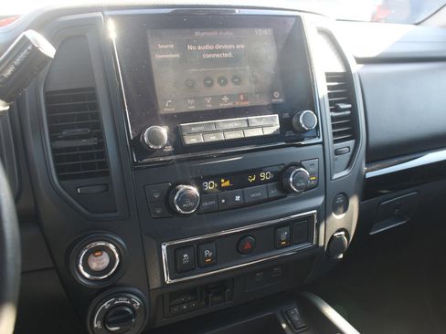 Used 2024 Nissan Titan SV w/ SV Utility Package image 22