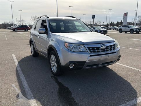 Used 2012 Subaru Forester 2.5X Premium w/ Popular Pkg 3 image 20