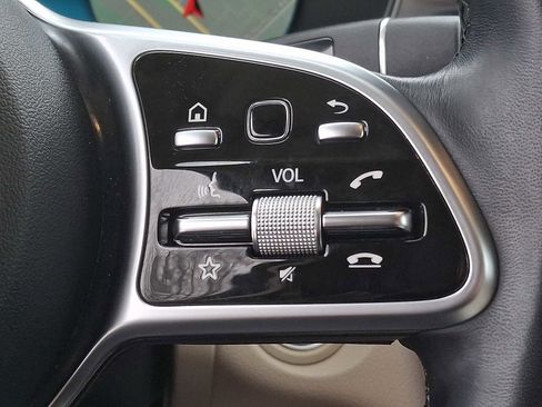 Certified 2022 Mercedes-Benz GLC 300 4MATIC image 17