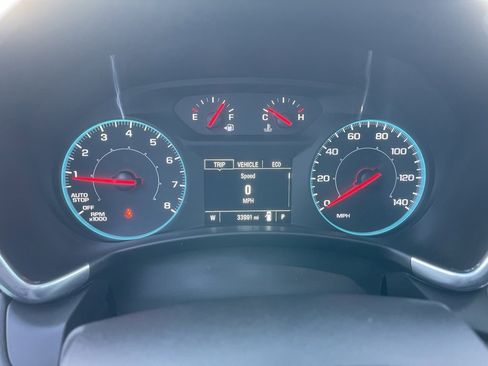 Used 2020 Chevrolet Equinox LS w/ LS Convenience Package image 15