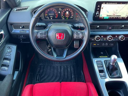 Used 2024 Honda Civic Type R image 14