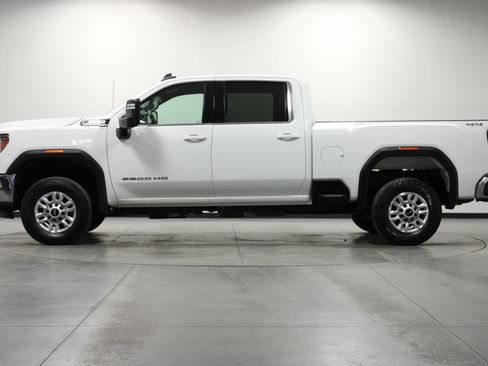 Used 2021 GMC Sierra 2500 SLE image 7