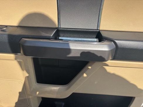 Used 2019 Ford F150 XLT w/ Equipment Group 302A Luxury image 38