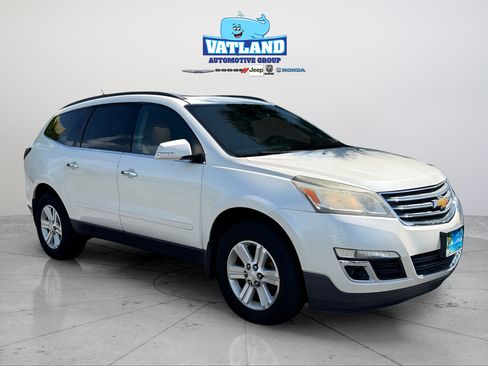 Used 2014 Chevrolet Traverse LT FWD image 7