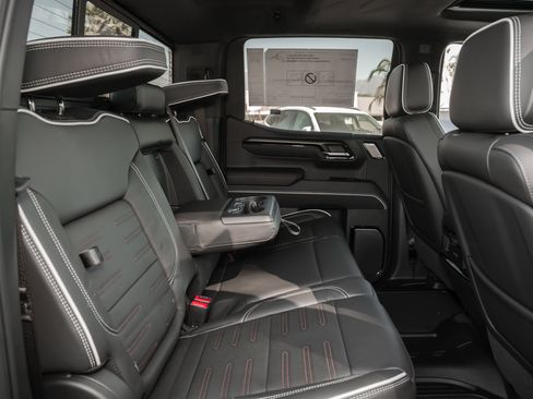 New 2026 GMC Sierra 1500 AT4X image 41