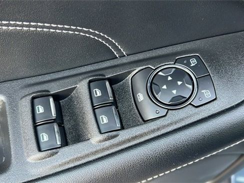 Certified 2024 Ford Edge Titanium image 11