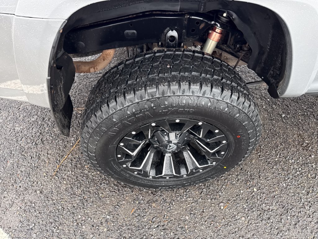 Used 2014 Toyota 4Runner SR5 AWD/4WD image 41